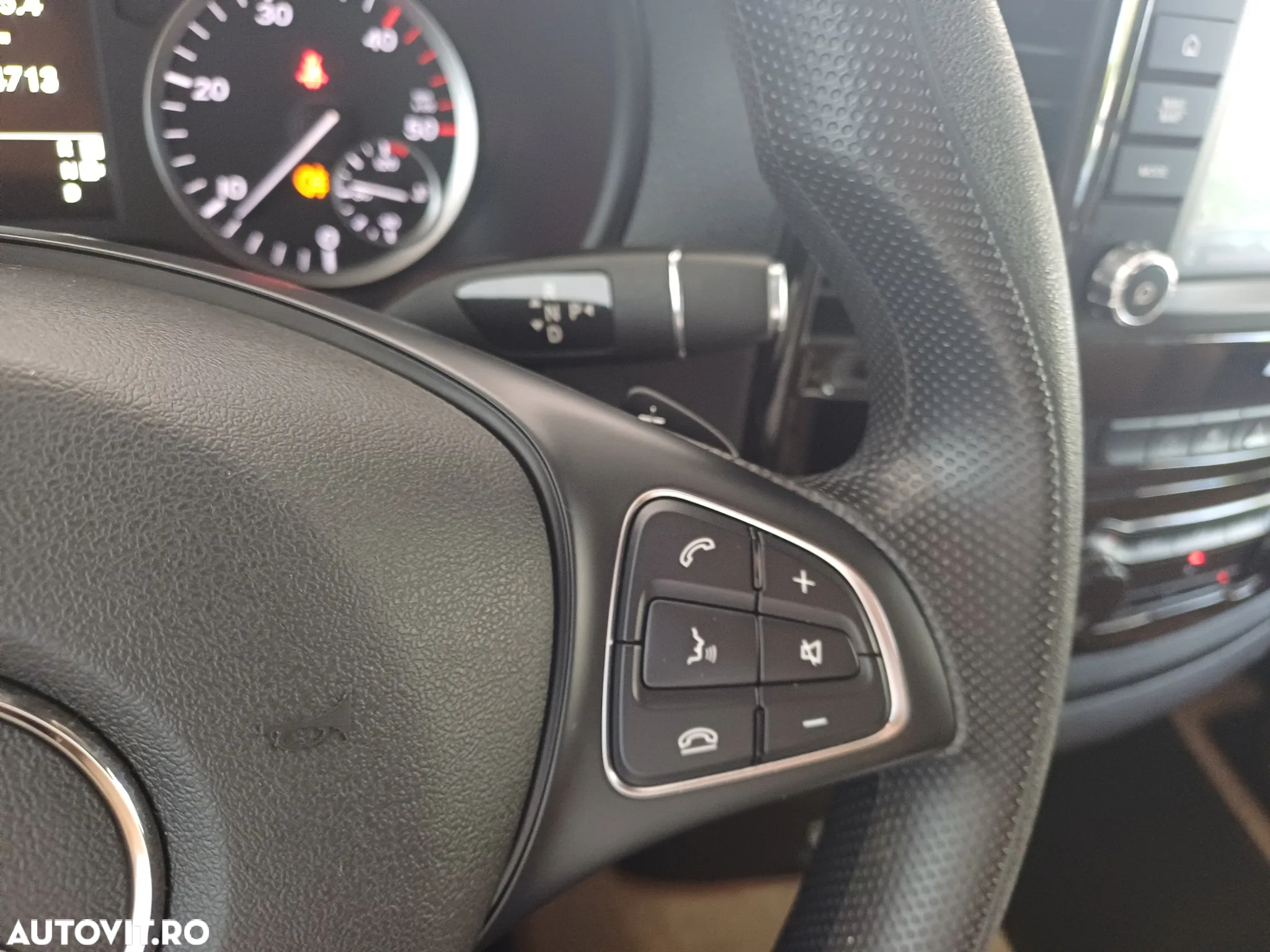 Mercedes-Benz Vito - 11