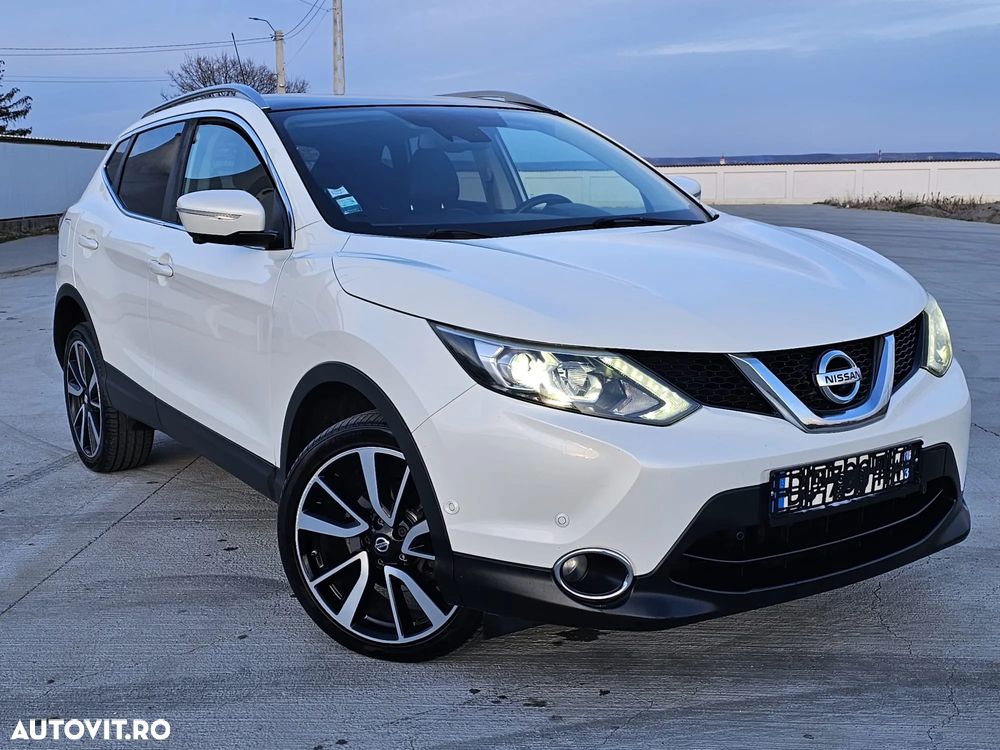 Nissan Qashqai 1.6 DCI Xtronic TEKNA+ - 37