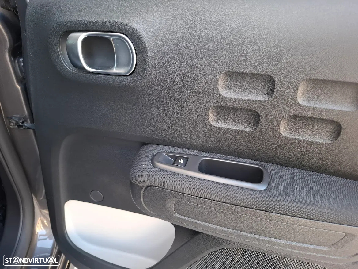 Citroën C3 1.2 PureTech C-Series - 37