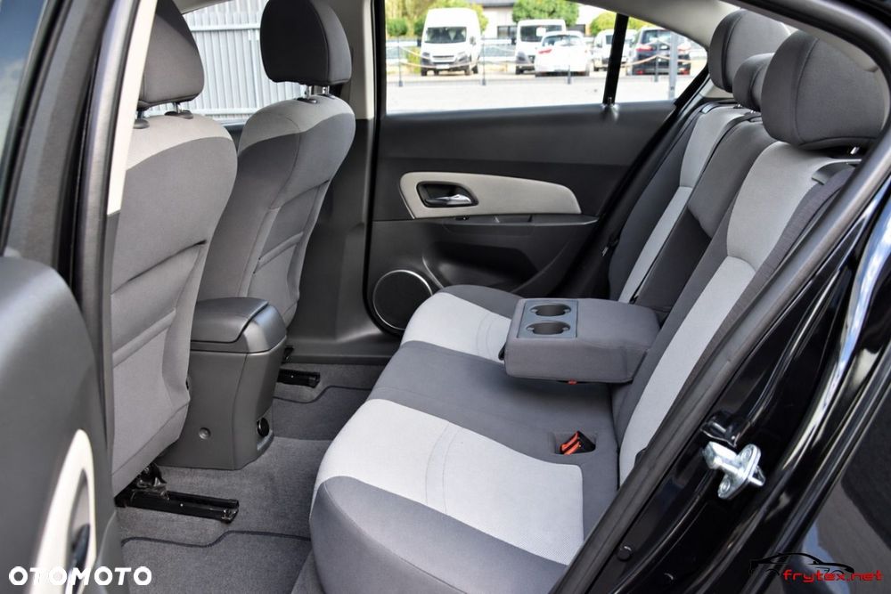 Chevrolet Cruze - 20