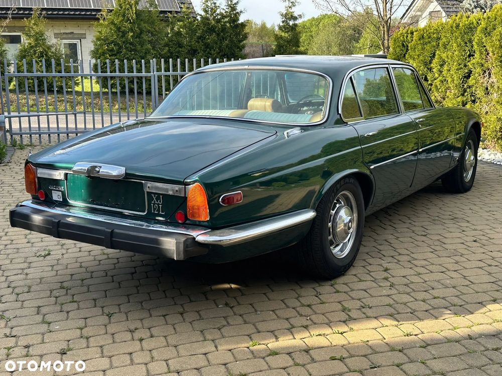 Jaguar XJ - 35