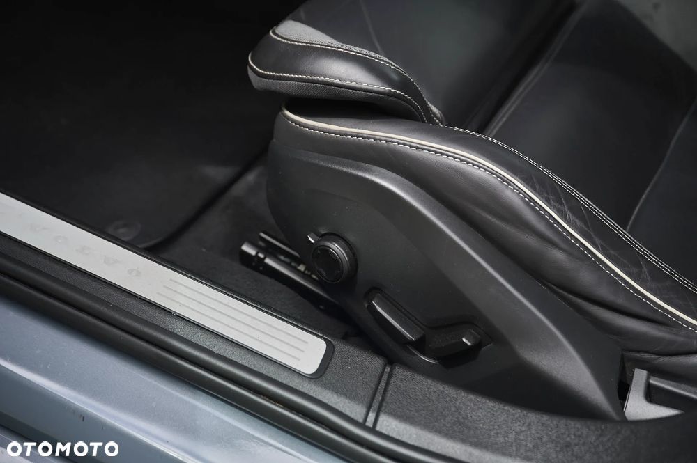 Volvo S60 T4 Geartronic RDesign - 35