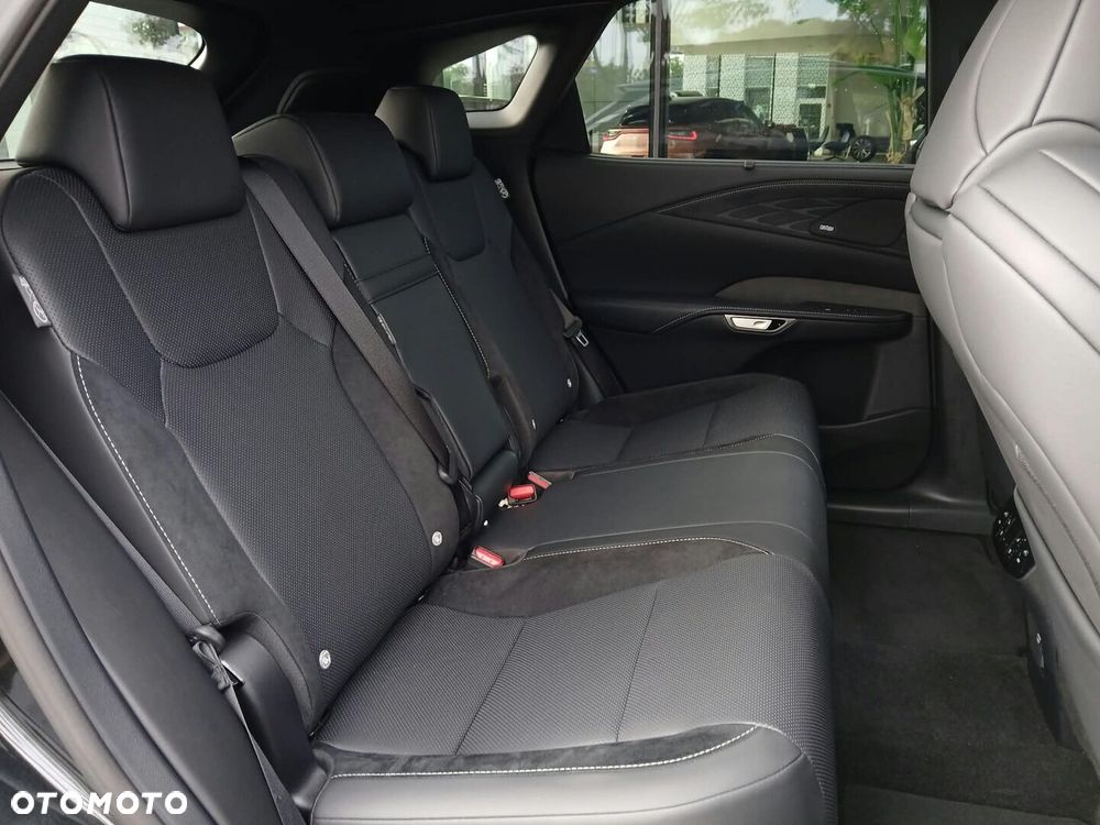 Lexus RX - 37