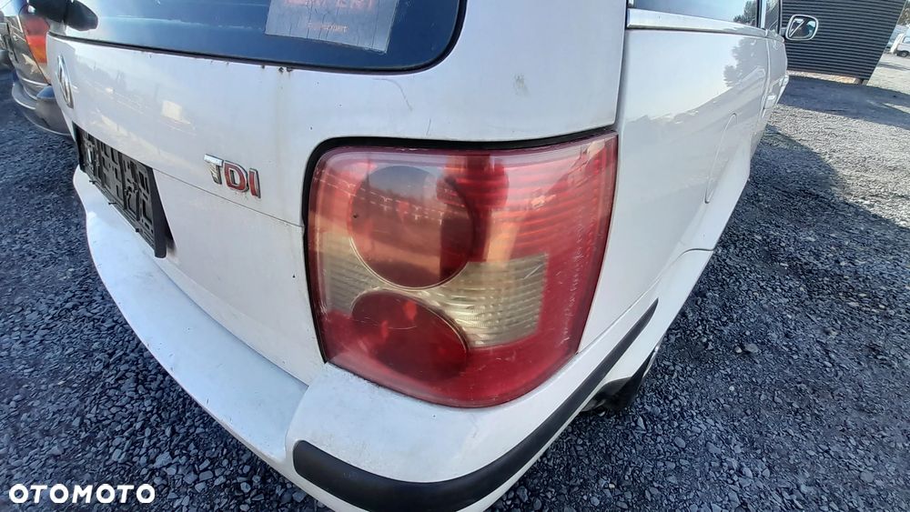 VW PASSAT B5 LIFT FL KOMBI LAMPA LEWY PRAWY TYŁ TYLNA LEWA PRAWA nr. 25/4 - 2