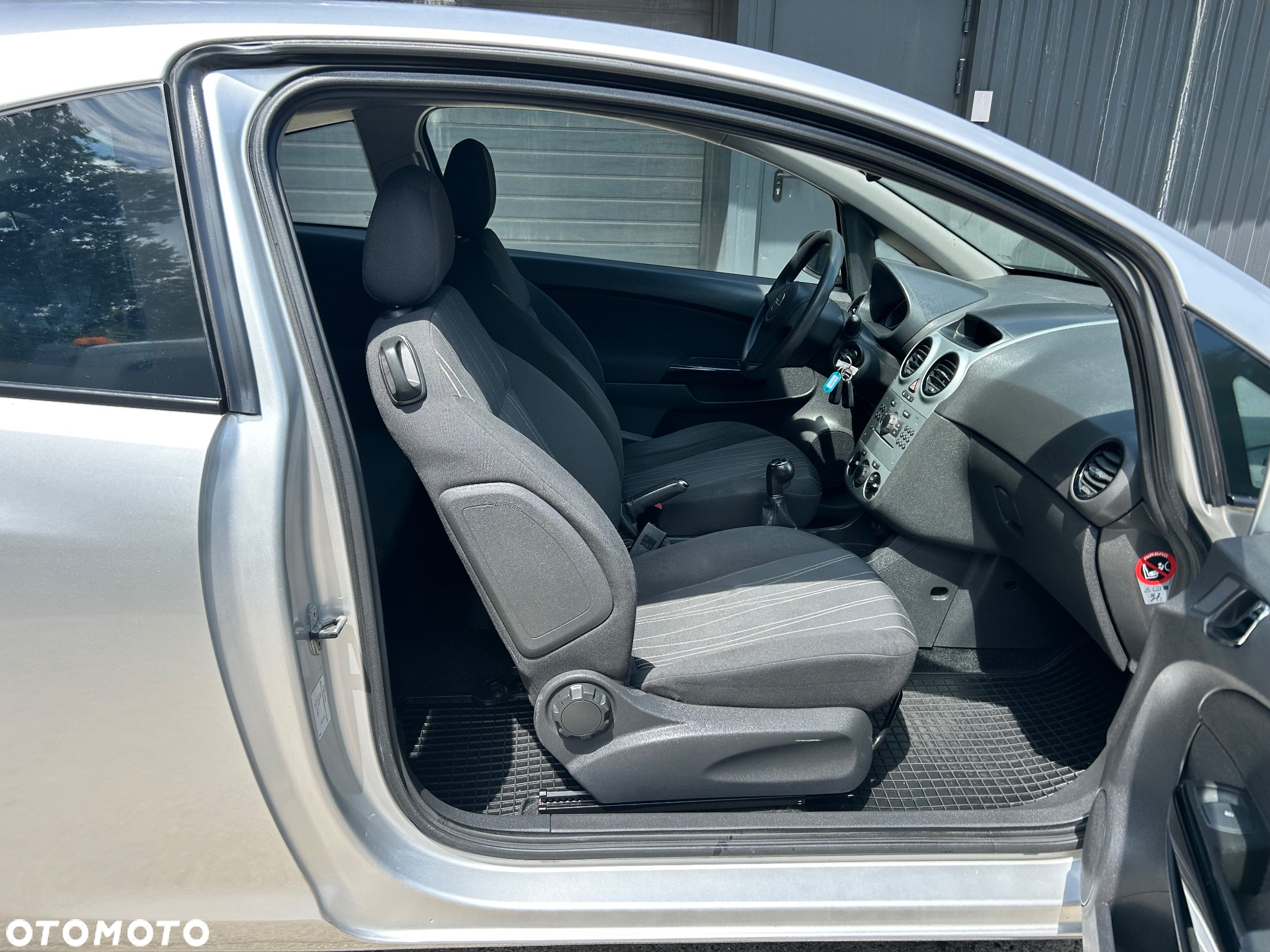 Opel Corsa 1.0 12V Enjoy - 4