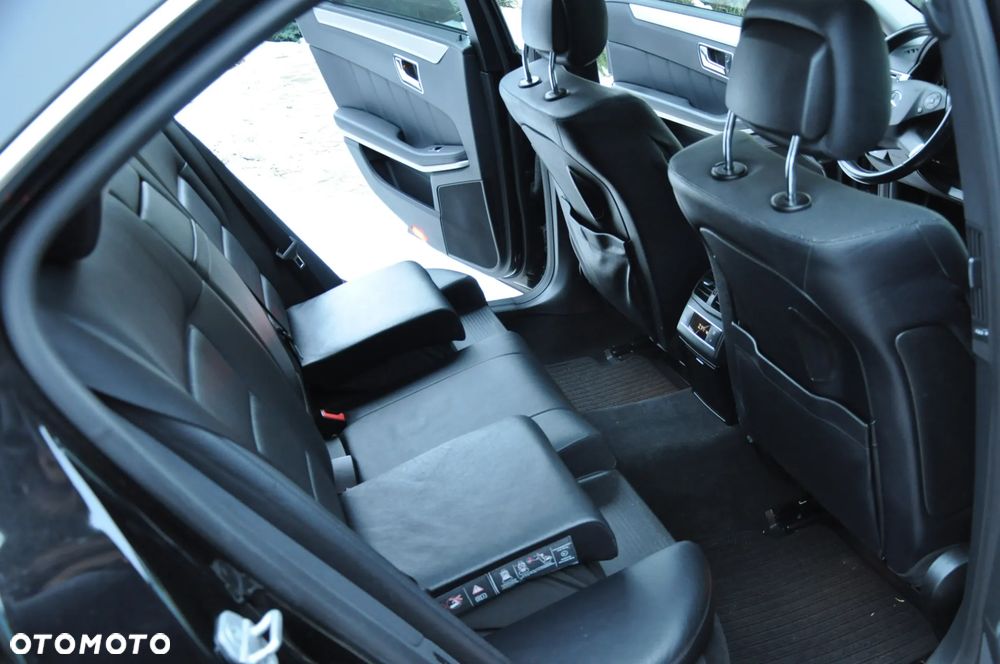 Mercedes-Benz Klasa E 250 CDI DPF BlueEFFICIENCY Automatik Avantgarde - 14