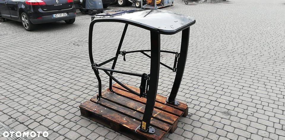 Giant G1200 Kabina klatka bezpieczeństwa 2021 rok 3170 NETTO - 4