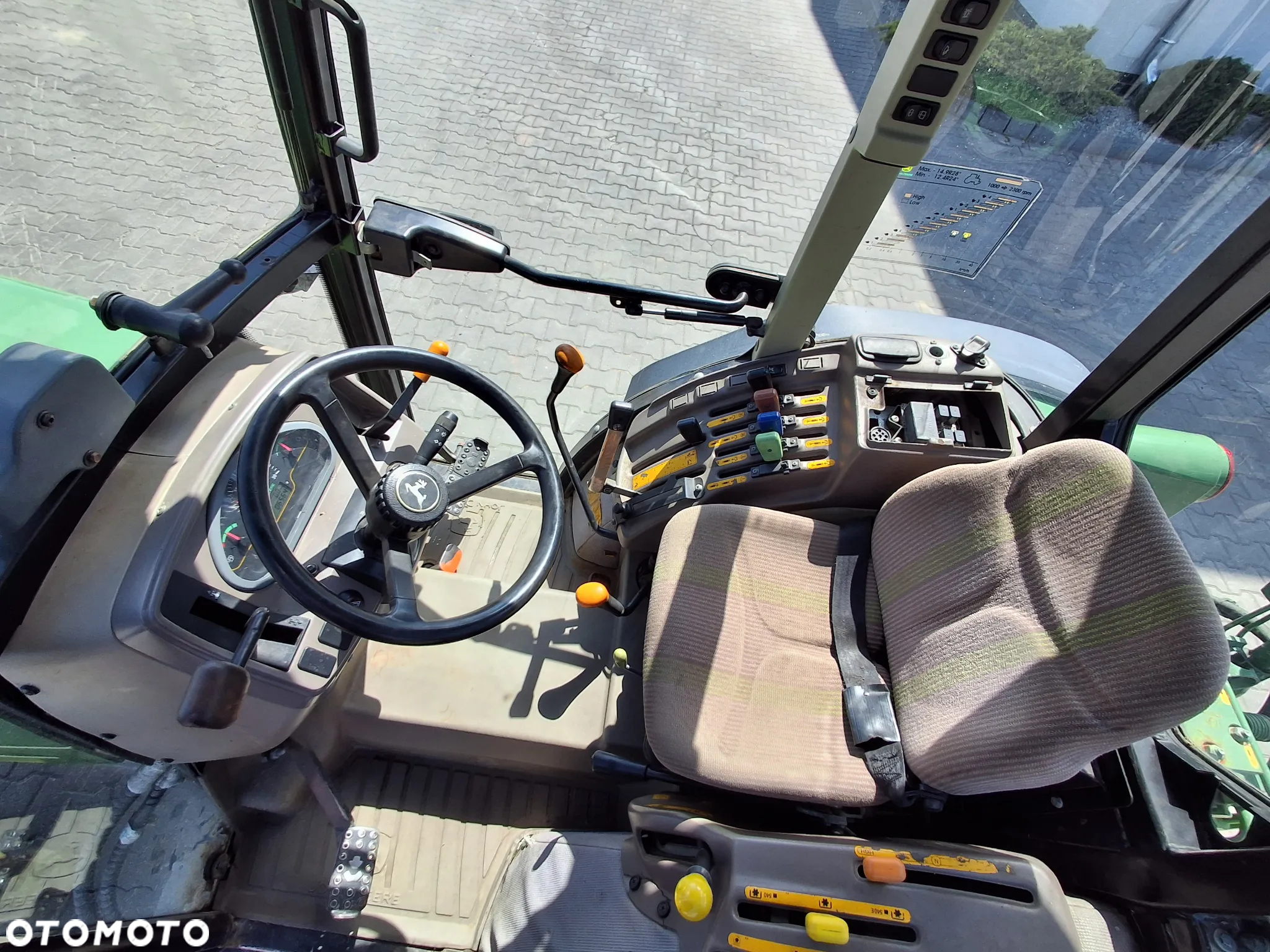 John Deere 5090 GF - 16