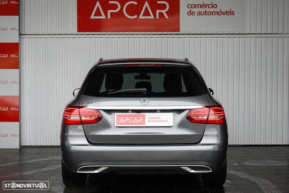 Mercedes-Benz C 200 - 4