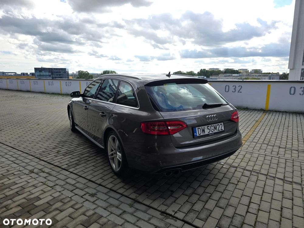Audi A4 - 6