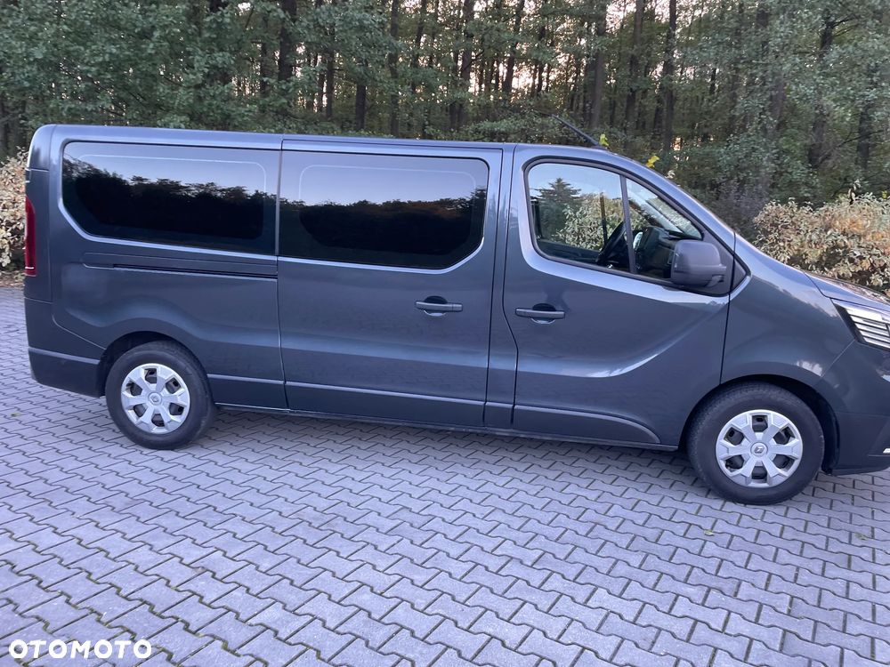 Renault Trafic 2022 photo 5
