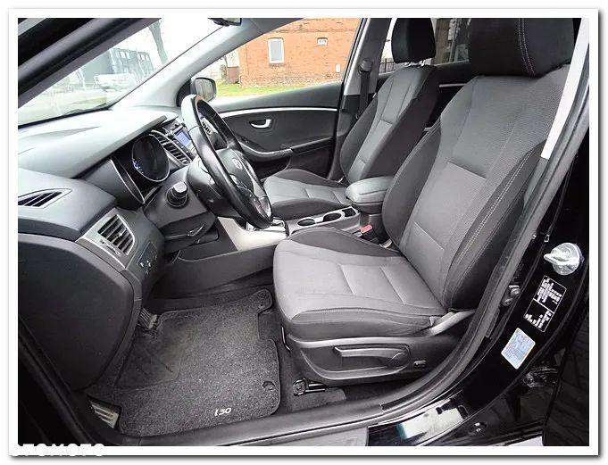 Hyundai i30 1.6 Automatik Style - 26