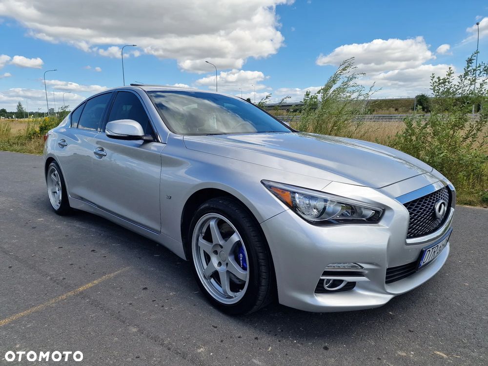Infiniti Q50 - 10