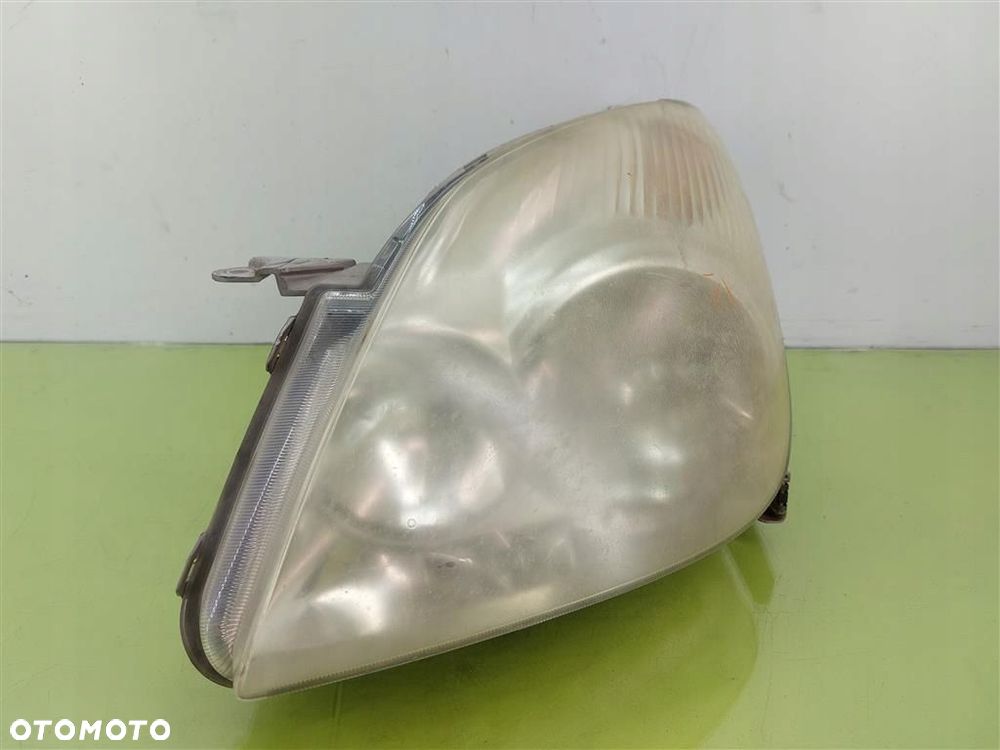 Reflektor lampa przód lewa Toyota Corolla Verso I 2001-2004 UPM60GF20 - 4