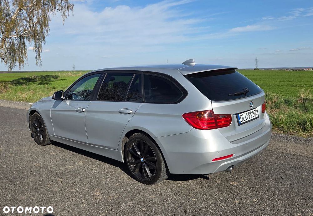 BMW Seria 3 320d DPF Edition Fleet Sport - 5
