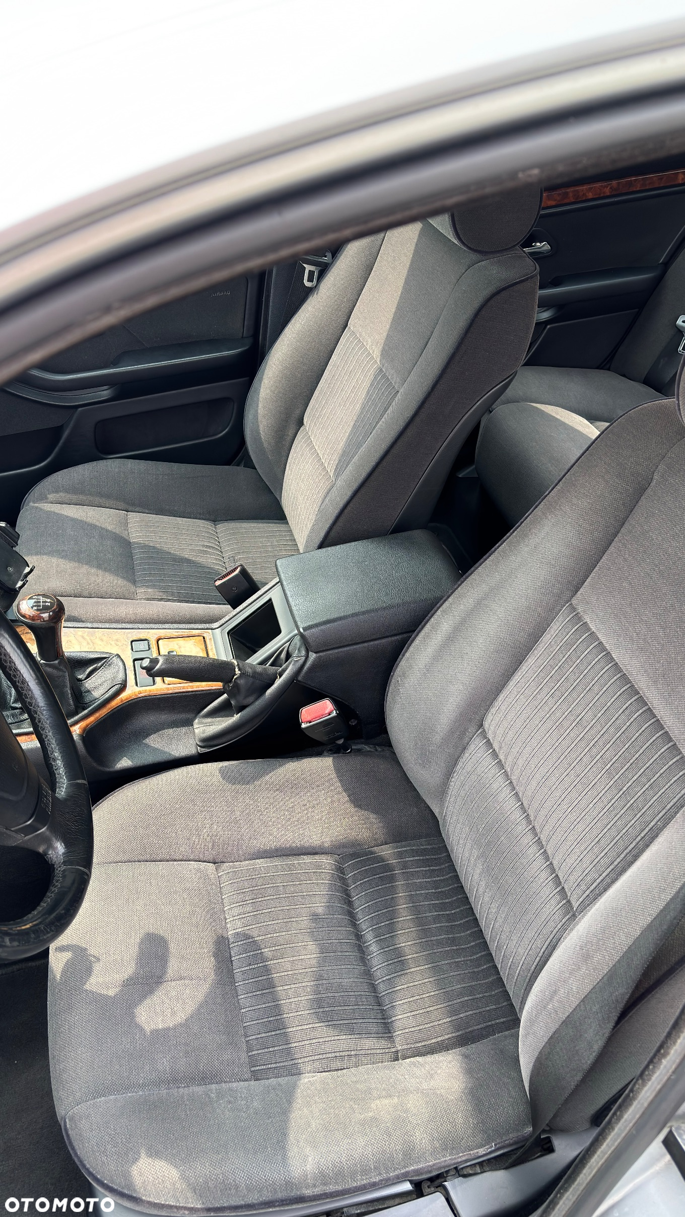 BMW Seria 5 520i - 9