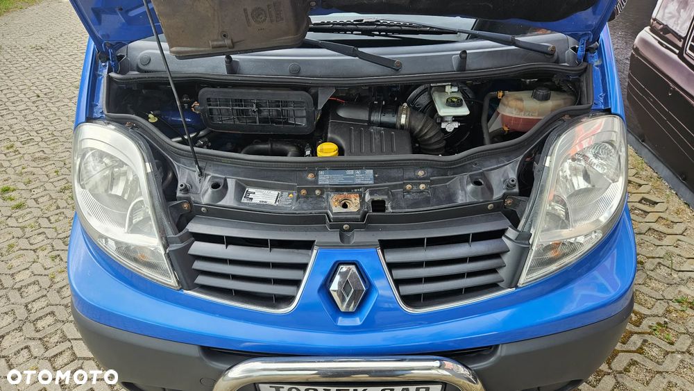 Renault Trafic - 15