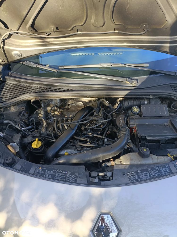 Renault Clio TCe 100 TomTom Edition - 22