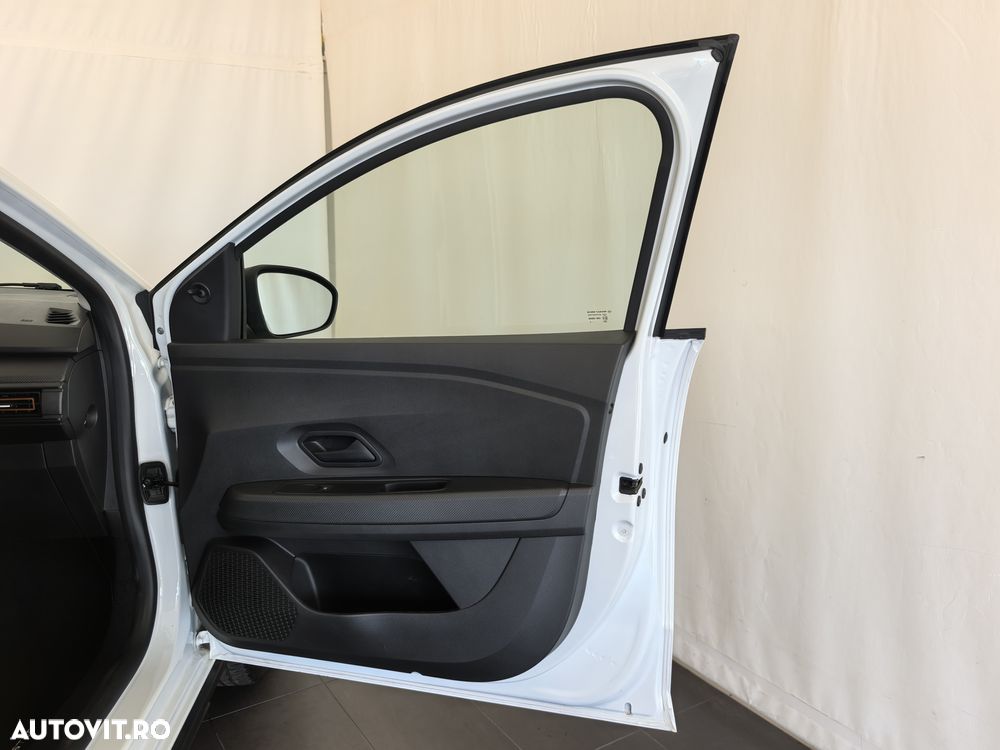 Dacia Sandero Stepway TCe 90 MT6 Essential - 22
