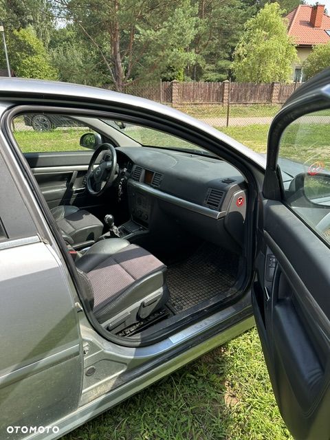 Opel Vectra 1.8 - 8
