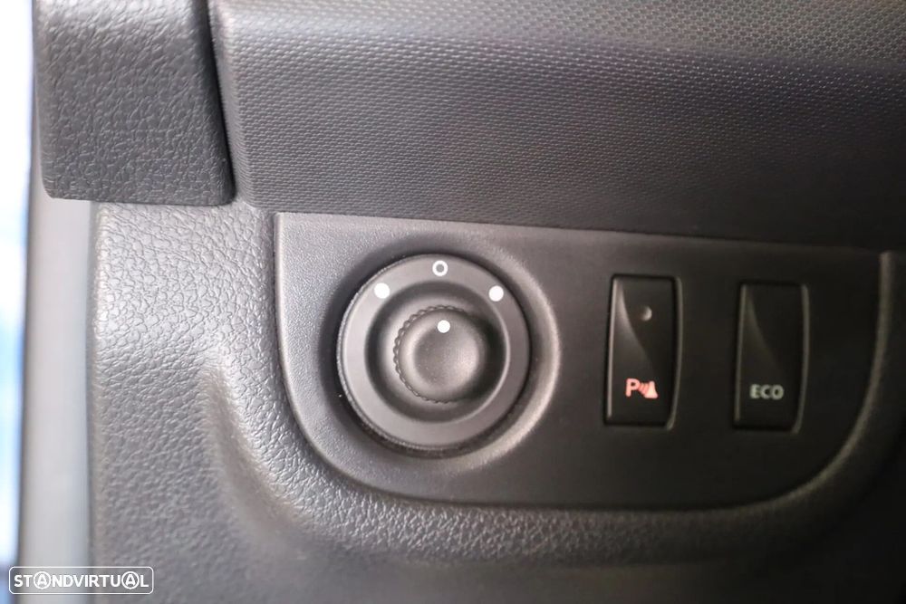 Dacia Logan MCV 0.9 TCe Stepway - 32