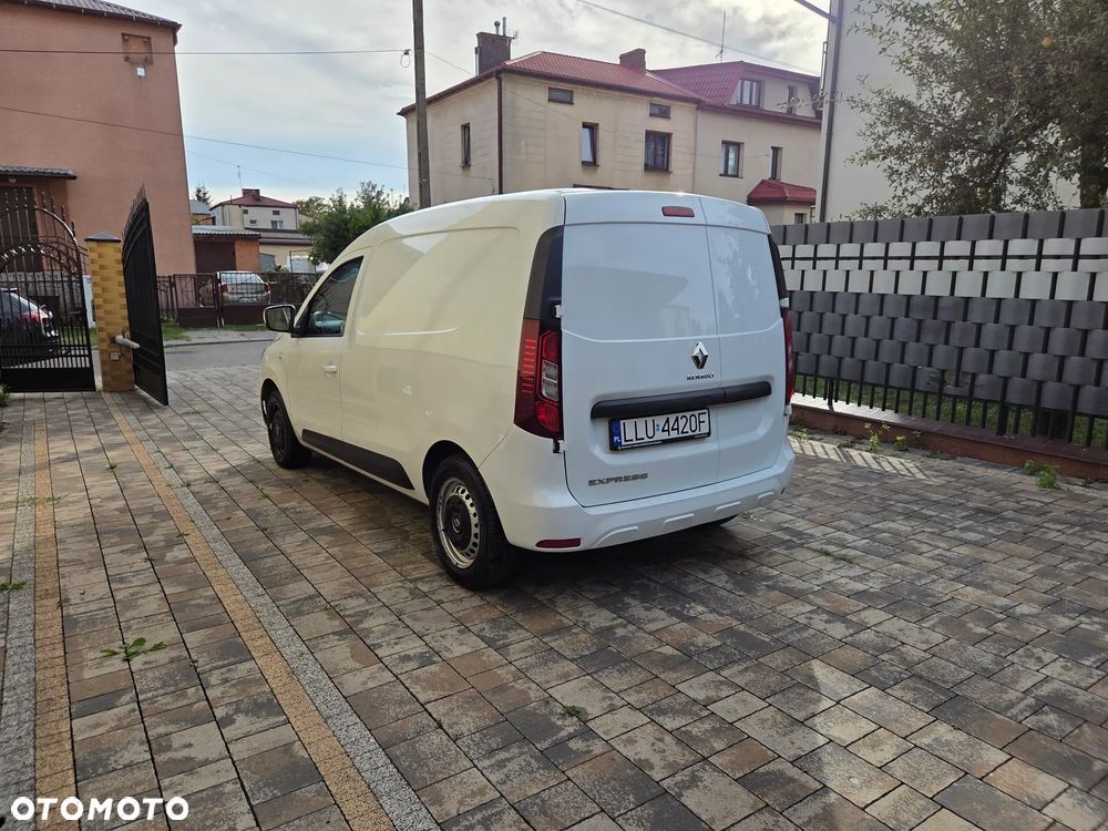 Renault express - 4
