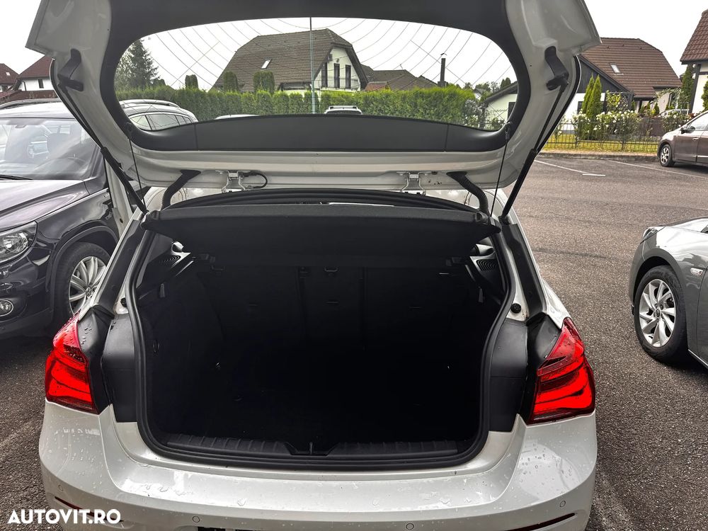 BMW Seria 1 - 24