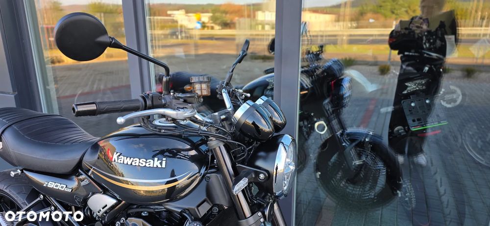 Kawasaki Z - 13