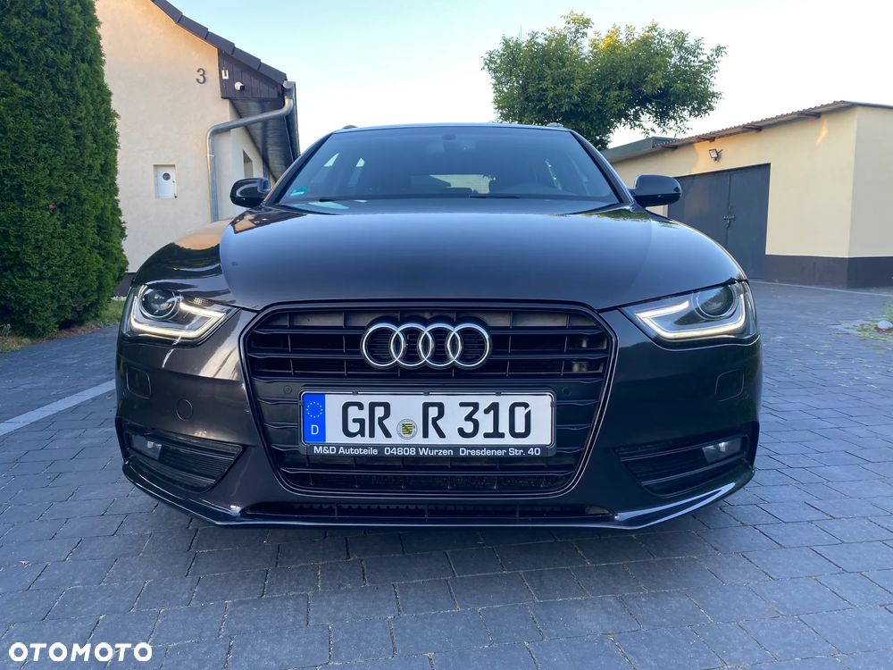 Audi A4 Avant 2.0 TDI ultra DPF Attraction - 1