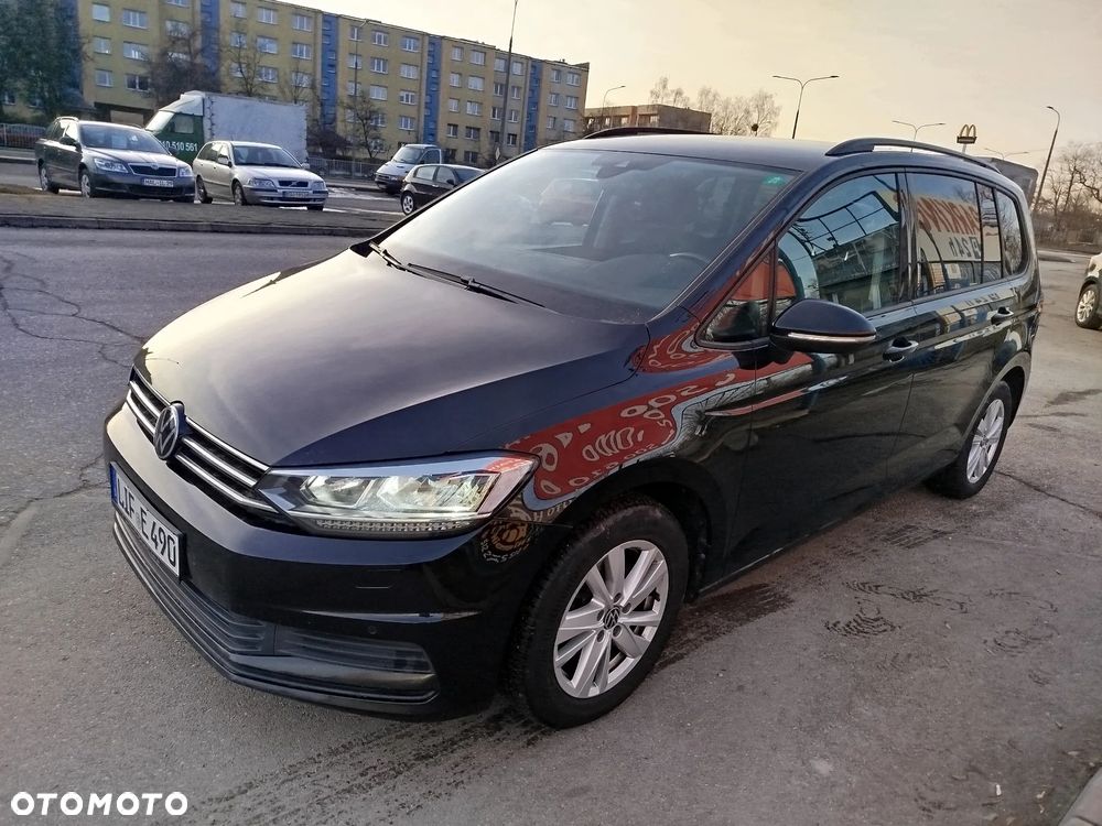 Volkswagen Touran 2.0 TDI SCR DSG Comfortline - 2