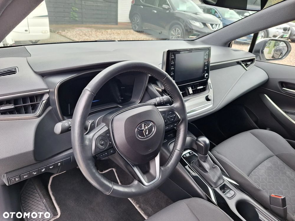 Toyota Corolla 2.0 Hybrid Touring Sports Business Edition - 13
