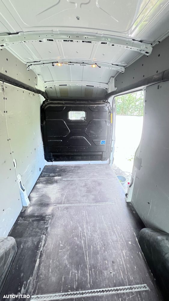 Ford Transit - 3