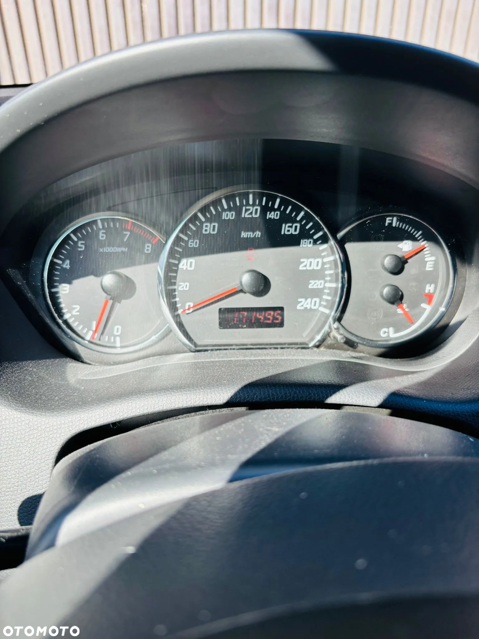 Suzuki Swift 1.6 Sport - 7