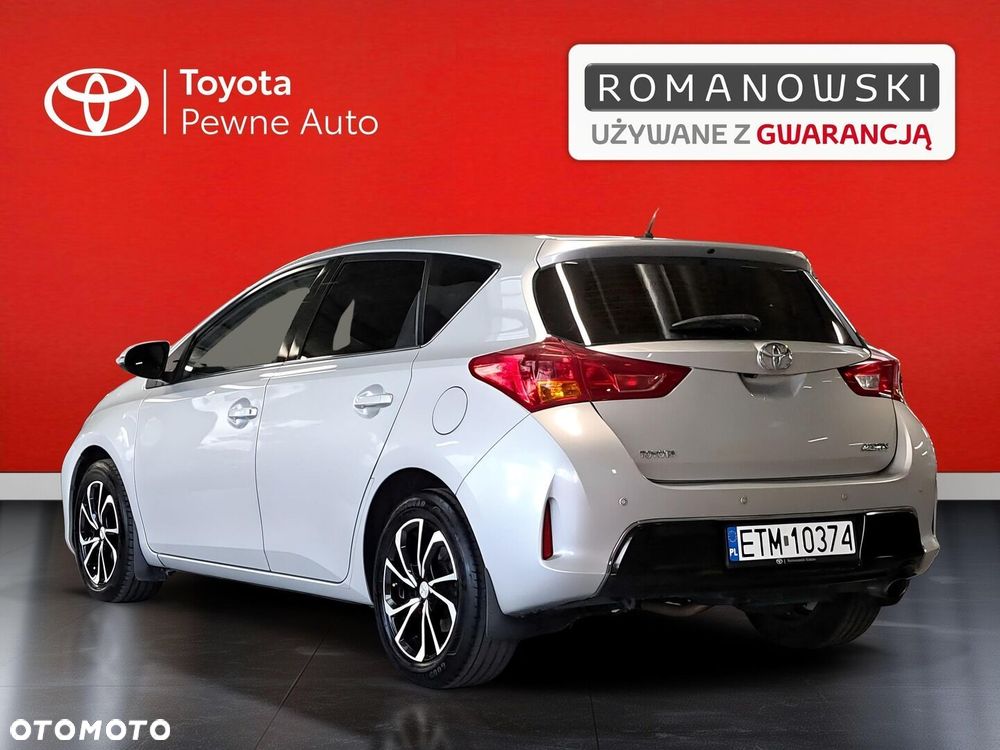 Toyota Auris 2014