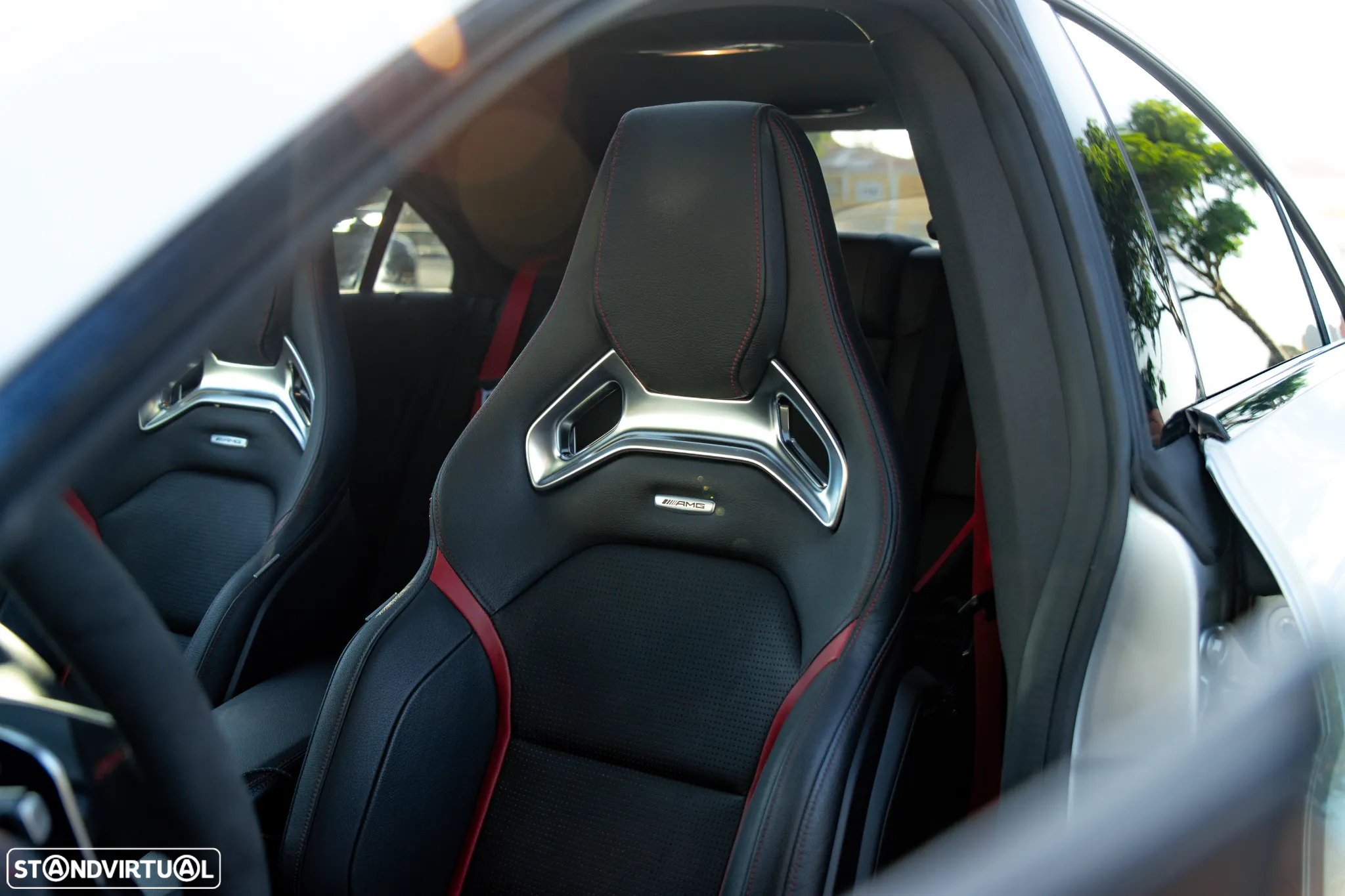 Mercedes-Benz CLA 45 AMG - 14