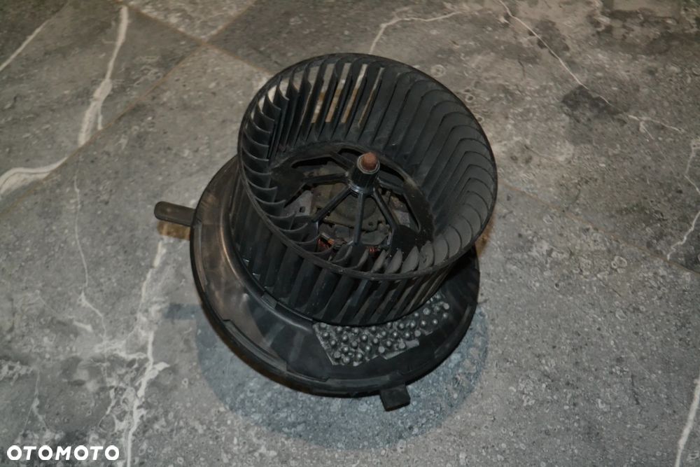 VW AUDI SEAT SKODA WENTYLATOR NAWIEWU WNĘTRZA OGRZEWANIA KLIMATYZACJI 3C1820015L - 1