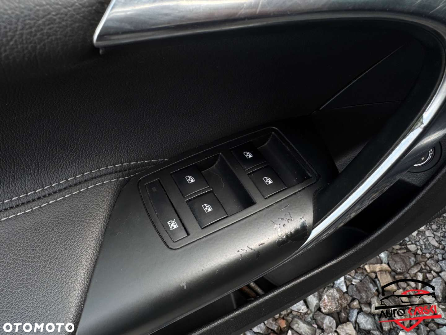 Opel Insignia - 27