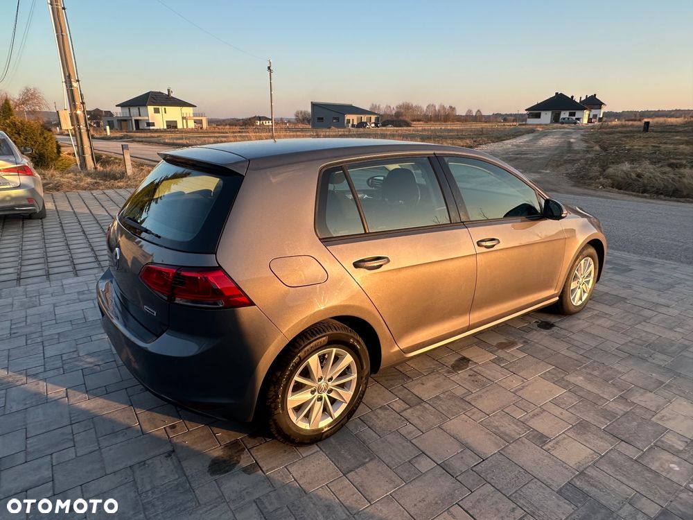 Volkswagen Golf 1.6 BlueTDI Comfortline - 3