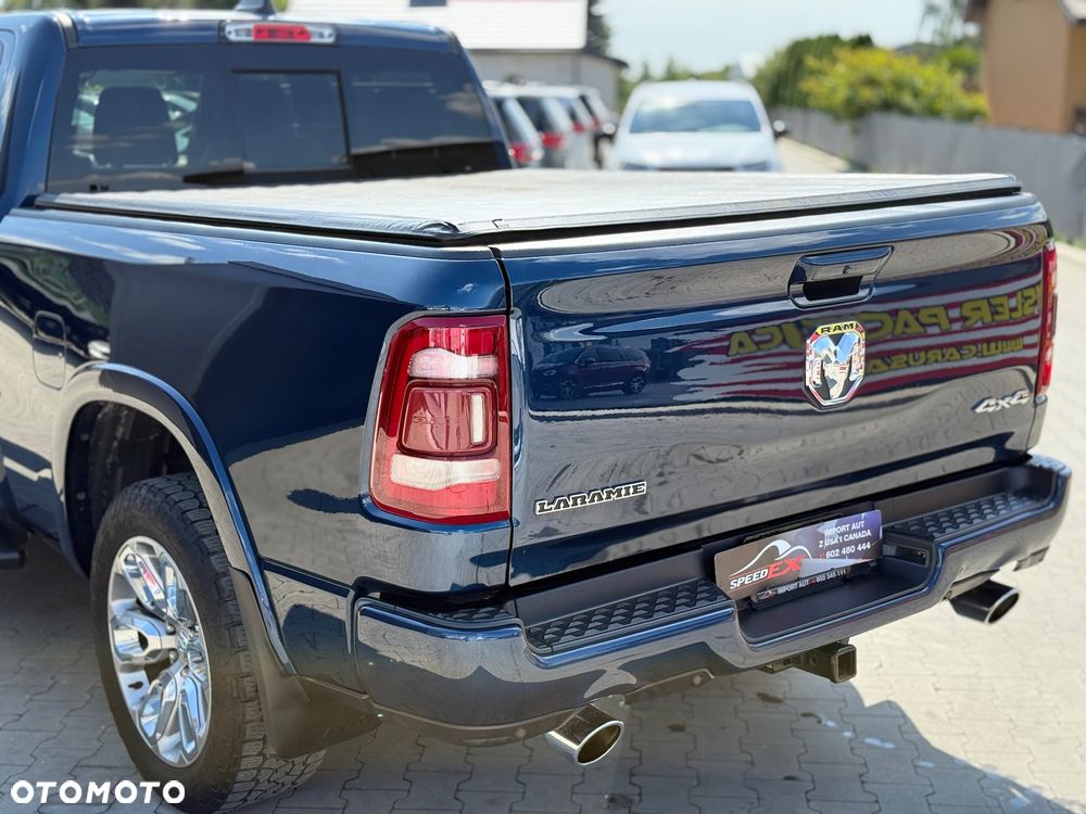 Dodge RAM 1500 5.7 4x4 - 10