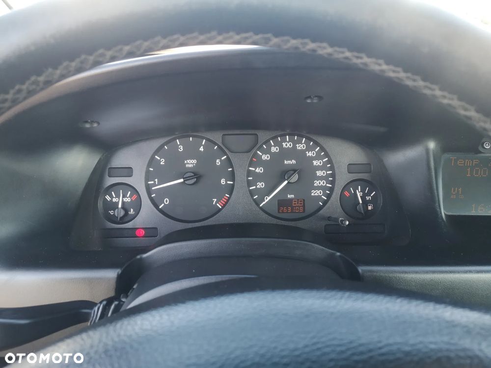 Opel Zafira 1.8 16V - 6