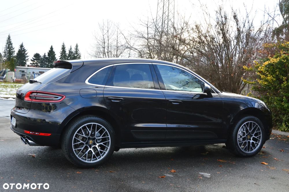 Porsche Macan - 16