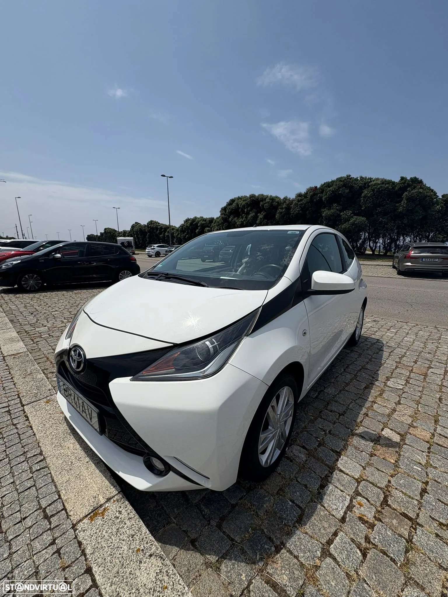 Toyota Aygo 1.0 - 8