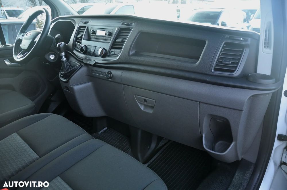 Ford Transit Custom - 12