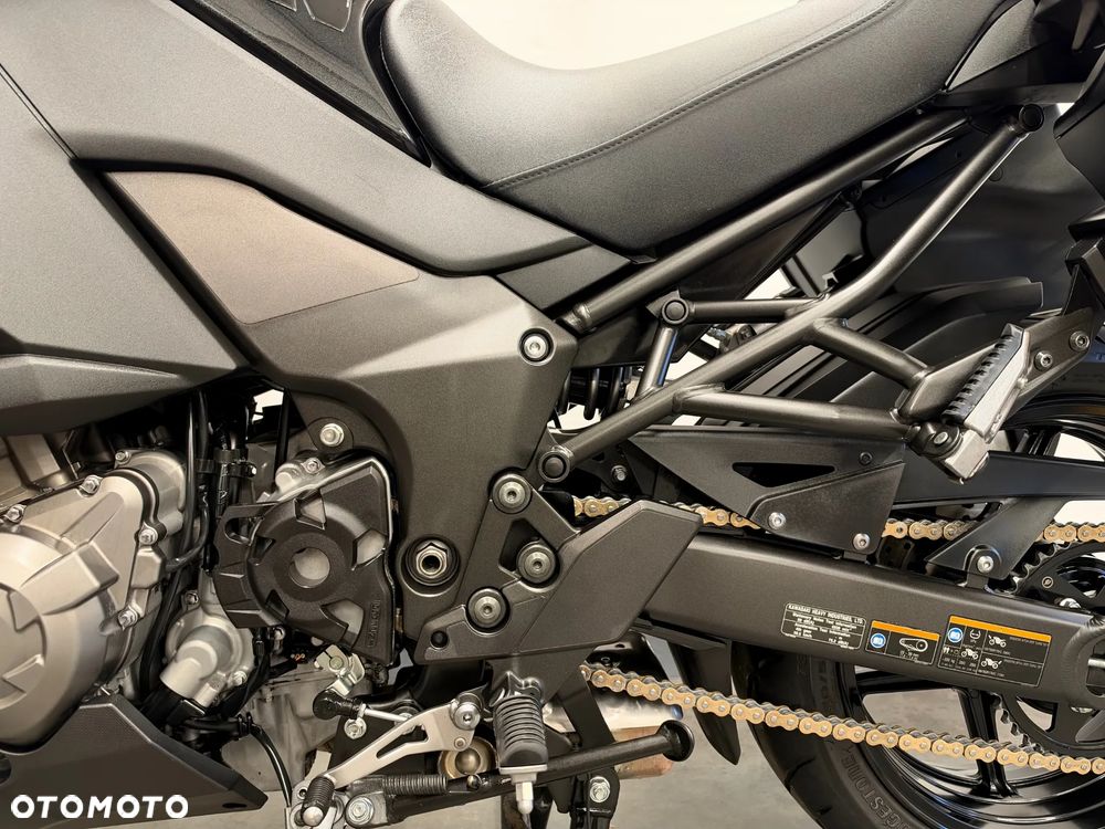 Kawasaki Versys 1000 - 25