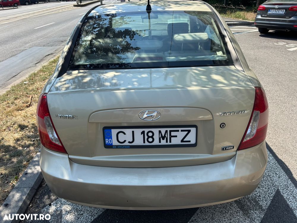 Hyundai Accent MC 1.5 CRDI GL FULL - 2