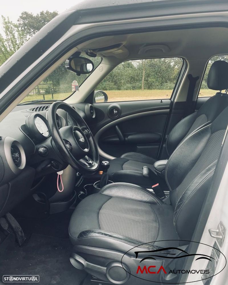 MINI Countryman Cooper D - 12