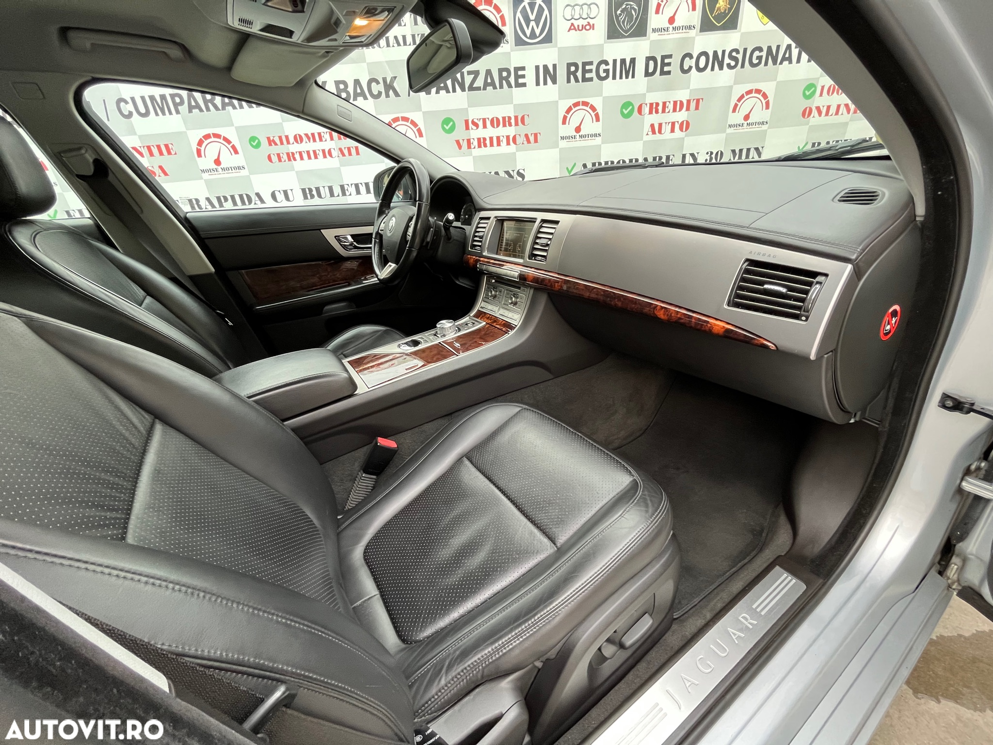 Jaguar XF 4.2 Supercharged - 7