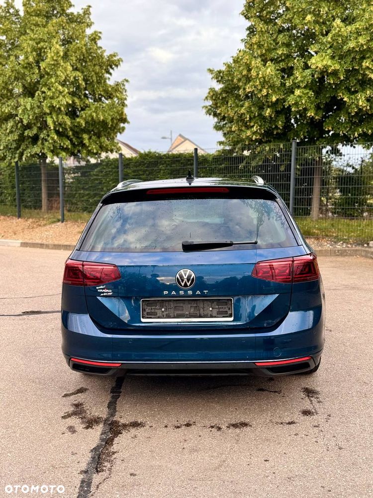 Volkswagen Passat 2.0 TDI EVO Business DSG - 3