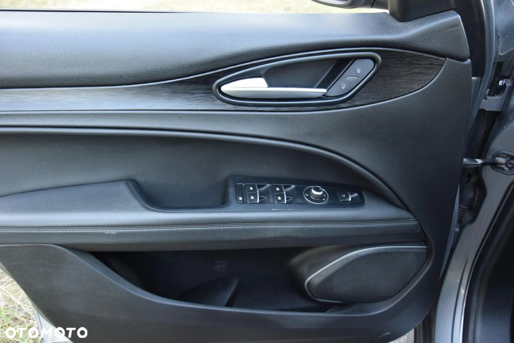 Alfa Romeo Stelvio 2.0 Turbo Super Q4 - 19