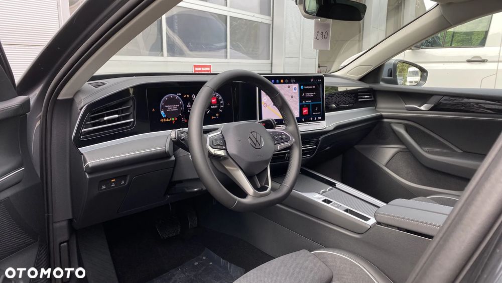 Volkswagen Passat 2.0 TSI Style DSG - 22